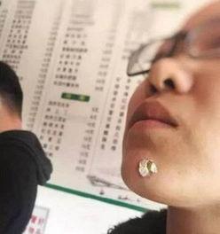 吃瓜下巴疼,揭秘娱乐圈幕后真相