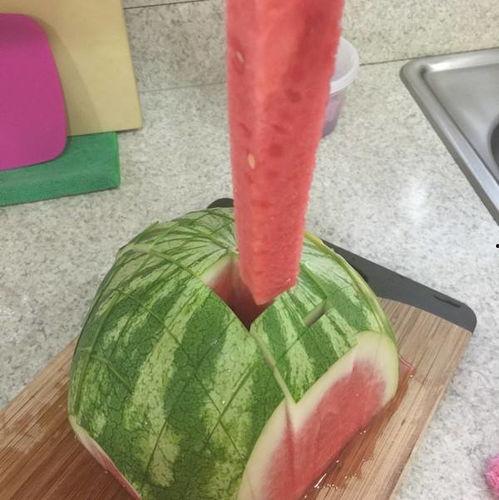 吃西瓜吃的快吃瓜切了,西瓜切法大揭秘