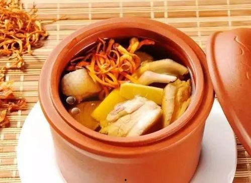 大爷吃瓜喝汤视频,太治愈了！