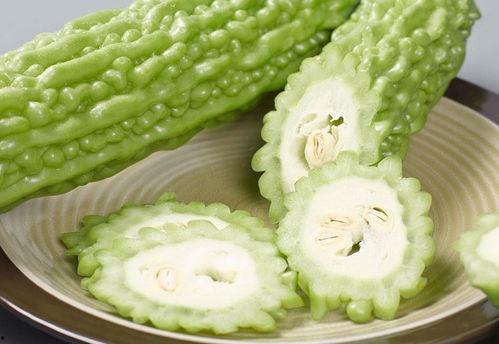 青田吃瓜完整,揭秘当地特色美食背后的故事与魅力