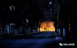 走夜路吹口哨吃瓜,探寻古老习俗的现代魅力