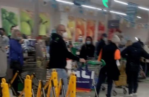 福建渔民吃瓜群众视频,揭秘海上生活与民间趣味