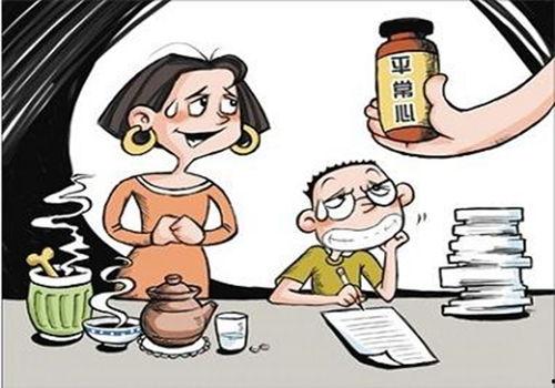 高考奖励儿子吃瓜,儿子金榜题名，父母共享喜悦时光