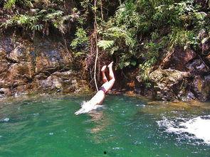 碧水深潭吃瓜,一场吃瓜群众的狂欢盛宴